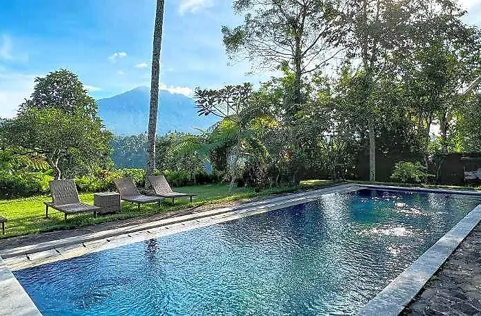 Mahagiri & Restaurant